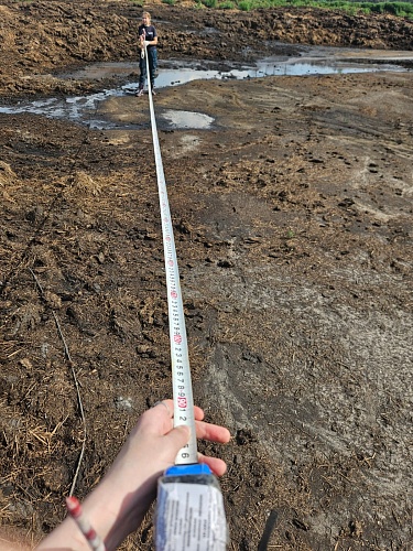 Центрально-Черноземным управлением Росприроднадзора отобраны пробы почвы на загрязненной территории с.Нелжа отходами животноводства от ООО «Заречное»