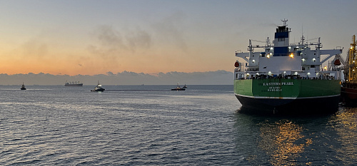 Иностранному судовладельцу предъявлено требование о возмещении вреда, причиненного Черному морю вследствие загрязнения акватории нефтепродуктами