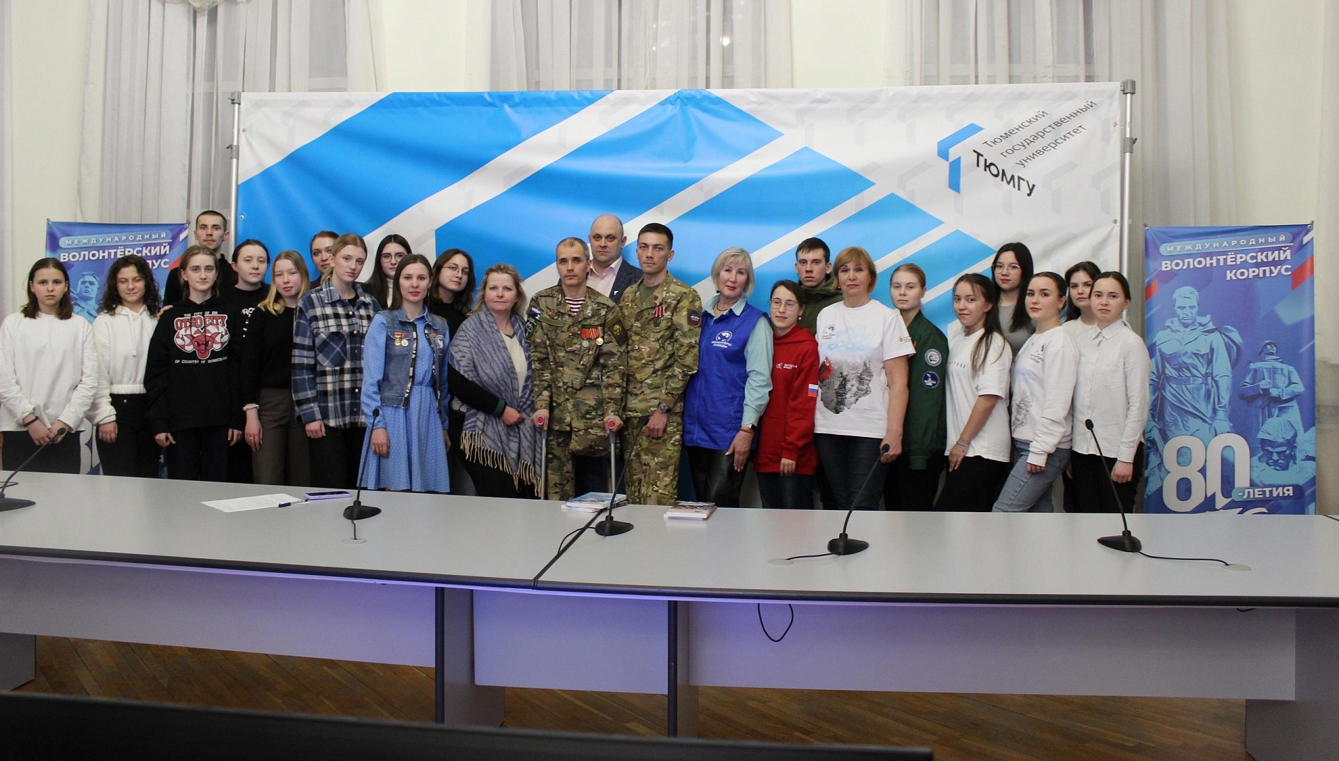 В Тюмени сотрудники Северо-Уральского межрегионального управления Росприроднадзора посетили мероприятие «Диалог с героями»  