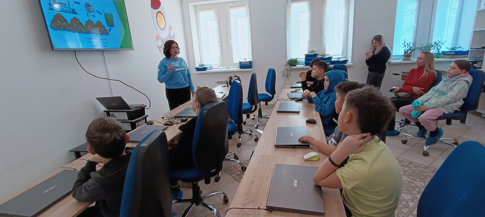 Сотрудники Росприроднадзора пригласили юных нижегородских исследователей попробовать свои силы в Международной премии «Экология – дело каждого»