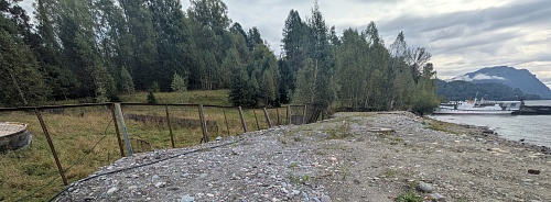 На берегу Телецкого озера выявлен факт причинения вреда почвам.