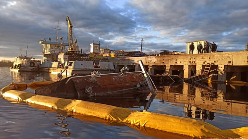 Росприроднадзор привлек к ответственности владельца буксира, ставшего причиной загрязнения акватории Волги в Городецком районе Нижегородской области 