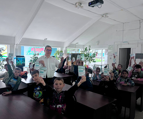 Сотрудник Росприроднадзора рассказал саратовским школьникам о премии «Экология - дело каждого»