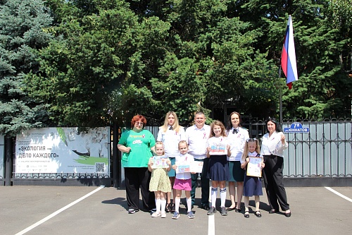 Сотрудники Южного управления Росприроднадзора приняли участие в мероприятиях, посвященных Дню России