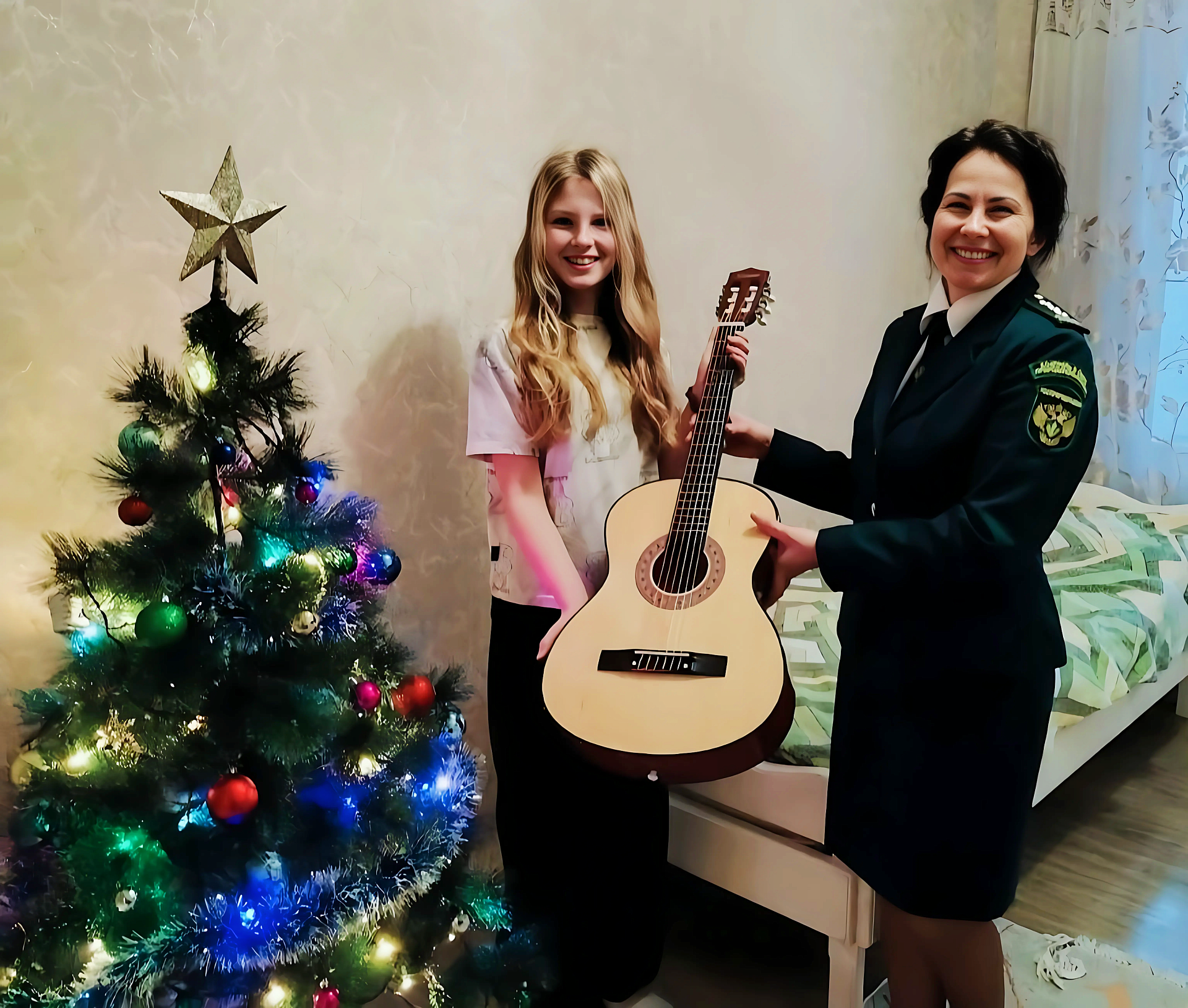 Сотрудники Росприроднадзора стали участниками акции «Елка желаний» и исполнили мечту юной нижегородки