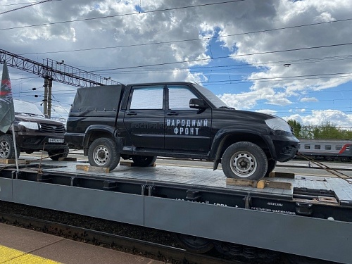 Филиал ЦЛАТИ по УФО по Курганской области передал автомобиль «УАЗ Патриот» в зону СВО