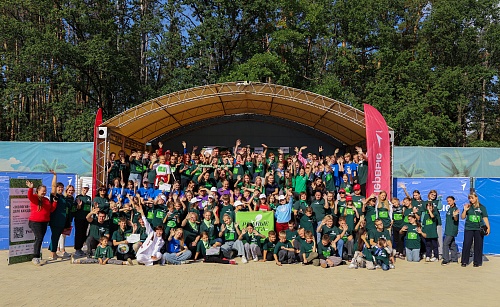 Сотрудники Центрально-Черноземного управления Росприроднадзора в поддержку премии «Экология- дело каждого» под эгидой акции «Родные берега» приняли участие в региональном этапе проекта «Юннатские экспедиции»