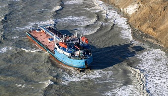 Краснодарский суд постановил взыскать с владельцев затонувших в Черном море танкеров ущерб экологии на 85 млрд рублей