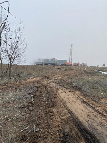 В Волгоградской области инспекторы Росприроднадзора принимают меры по факту загрязнения почвы нефтепродуктами