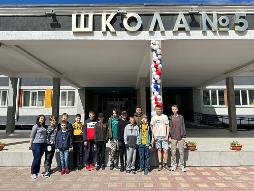 В Амурской области сотрудники Росприроднадзора вручили школьникам спецпризы премии «Экология – дело каждого»