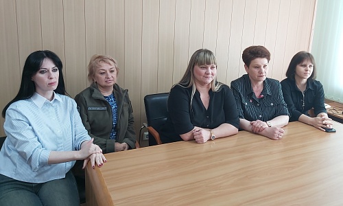 Сотрудники Южно-Уральского управления Росприроднадзора организовали просмотр фильма «А зори здесь тихие»