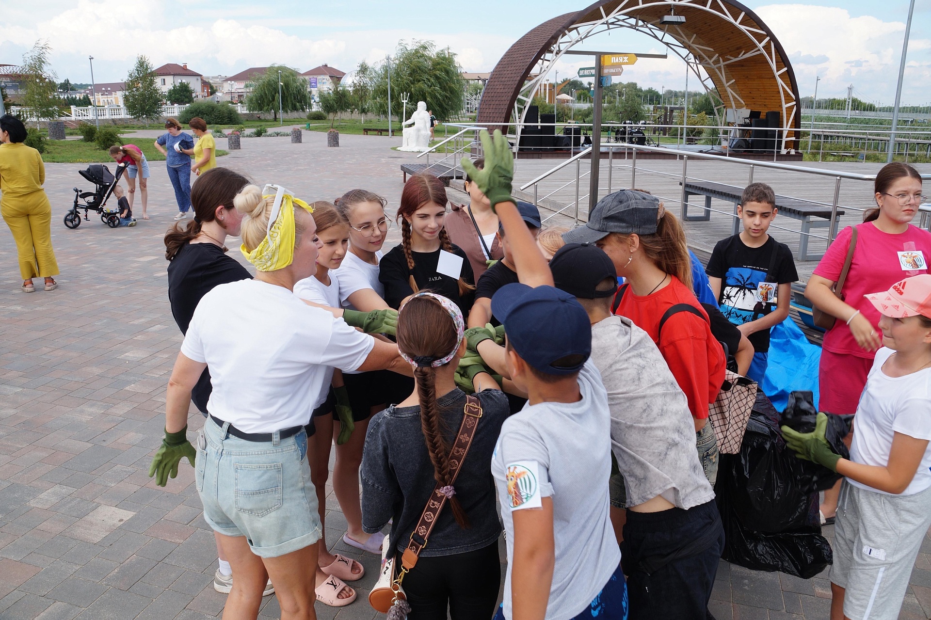 В рамках акции «Родные Берега» в Воронежской области состоялся спортивно-экологический проект «Чисто спорт»