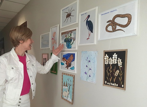 Сотрудники Западно-Уральского управления Росприроднадзора организовали выставки рисунков, посвященных Дню эколога