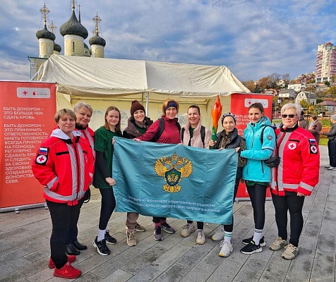 Молодежный совет Центрально-Черноземного управления Росприроднадзора поучаствовал во Всероссийской эстафете факела «Огонь жизни» в Воронеже и Липецке