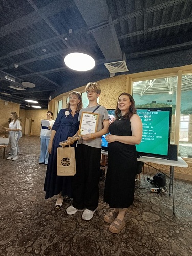 Волжско-Камское межрегиональное управление Росприроднадзора наградило участников детского конкурса рисунков