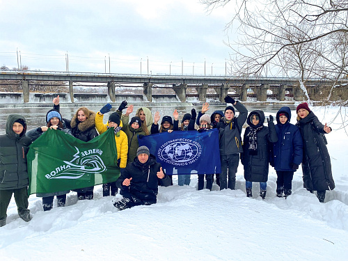 Сотрудники Росприроднадзора приняли участие в экологической акции «Серая шейка» 
