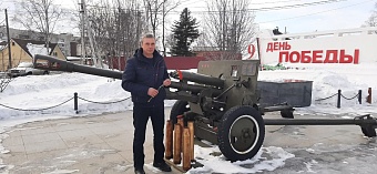 Сотрудники Камчатской дирекции в Хабаровском крае возложили цветы к памятному монументу