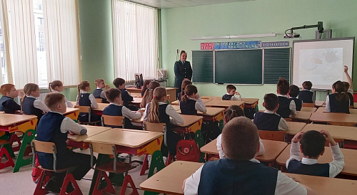 Сотрудники Северо-Уральского управления Росприроднадзора провели тематические уроки в школах