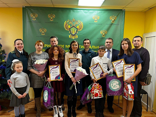 В Брянске состоялась торжественная церемония награждения победителей III этапа премии «Экология - дело каждого»