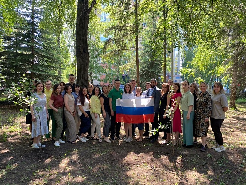 Южно-Уральское межрегиональное управление Росприроднадзора приняло участие в мероприятиях, посвященных Дню России.