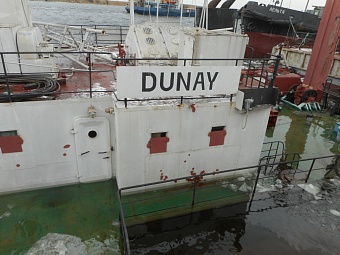 В Астраханской области инспекторы проводят проверку по факту загрязнения р. Бахтемир