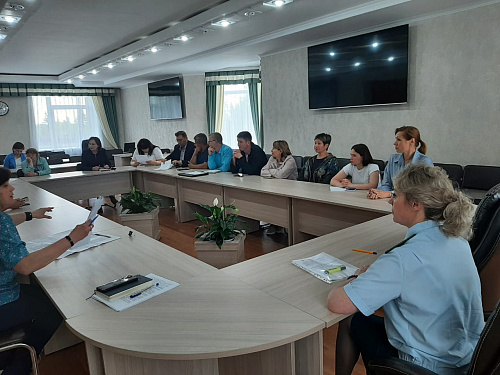Росприроднадзор проводит совещания по вопросу реализации эксперимента по квотированию выбросов в городах Иркутской области
