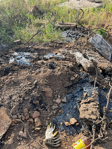 В Республике Татарстан инспекторы Росприроднадзора выявили факт размещения нефтесодержащих отходов на почве