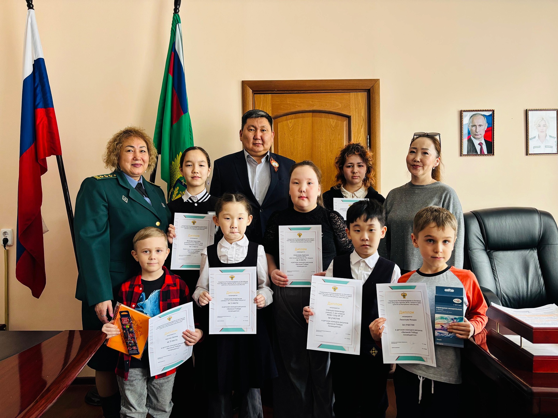 Управление Росприроднадзора наградило призеров детского конкурса рисунков «Великой Победе посвящается»