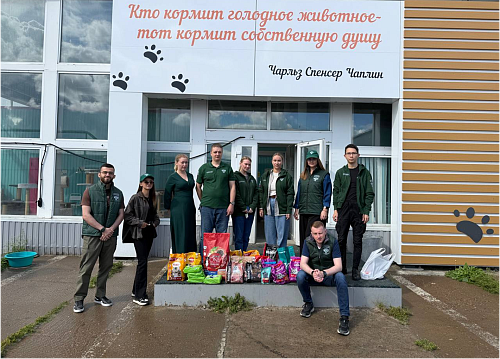 Сотрудники Северо-Уральского межрегионального управления Росприроднадзора приняли участие в благотворительных акциях ко Дню бездомных животных