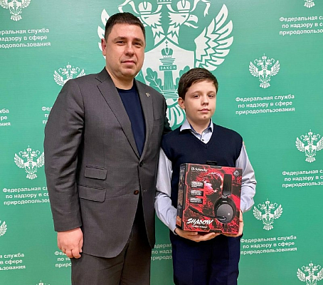 В Управлении Росприроднадзора по Саратовской и Пензенской областям исполнили мечту 13-летнего мальчика