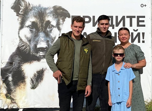 В преддверии Всемирного дня бездомных животных сотрудники Западно-Уральского межрегионального управления Росприроднадзора посетили приюты для животных