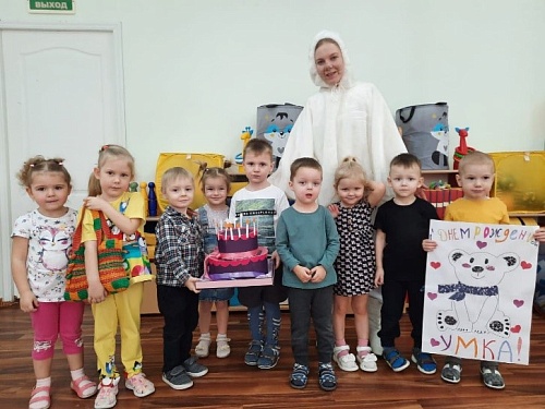 Юные экологи Пензенской области готовят подарки для ветеранов 