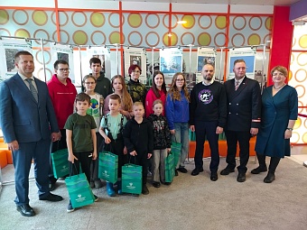 В Екатеринбурге открылась выставка работ участников Премии Росприроднадзора «Экология – дело каждого»