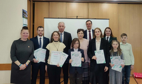 В Омске состоялось награждение призёров Международной детско-юношеской премии «Экология – дело каждого»
