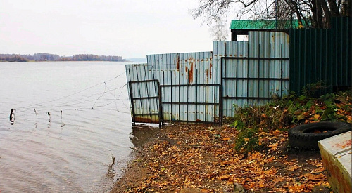Росприроднадзор обязал ДНТ «Орфей» не препятствовать свободному доступу к реке Саратовка