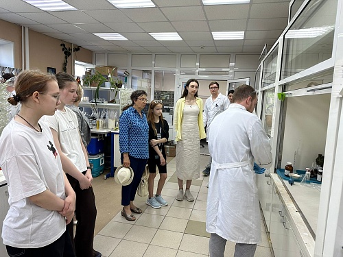 Уральское управление организовало для детей экскурсию в лабораторию ЦЛАТИ в Челябинске 