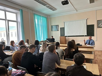 Проблемные вопросы экологии Мордовии специалисты Росприроднадзора обсудили со студентами ведущего вуза республики