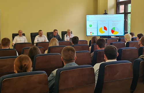 Специалисты Южного управления Росприроднадзора провели совещание по вопросам выдачи комплексных экологических разрешений (КЭР)