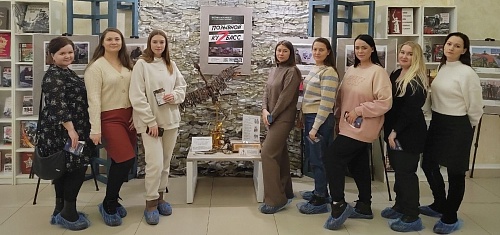 Сотрудники Южно-Сибирского межрегионального управления Росприроднадзора посетили фотовыставку "Позывной"КуZбасс" 