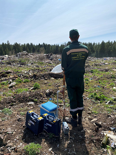 В Челябинске сотрудники Росприроднадзора провели обследование объекта накопленного вреда в рамках федерального проекта «Генеральная уборка»