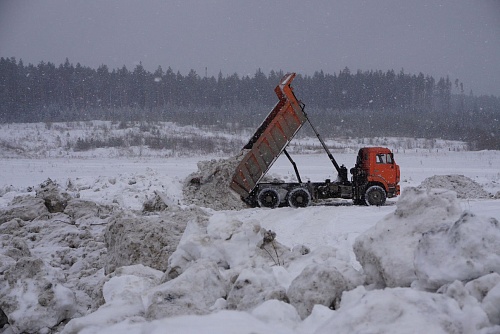Администрация г. Барнаула Алтайского края добровольно исполнила требование Южно-Сибирского межрегионального управления Росприроднадзора и возместила вред, причиненный почвам в результате размещения загрязненных снежных масс