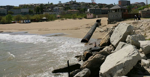 Северо-Кавказское управление Росприроднадзора требует от нарушителей возместить ущерб Каспийскому морю в размере 33,7 млн рублей