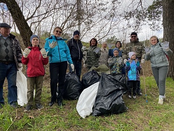Сотрудники филиала ЦЛАТИ по ЦФО очистили от мусора Сосновый бор
