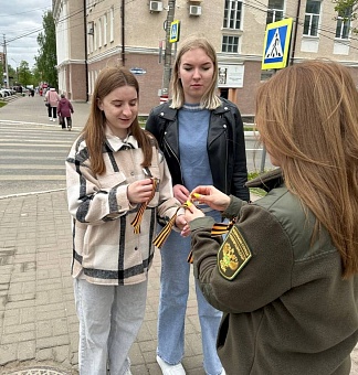 Сотрудники Росприроднадзора в Нижнем Новгороде и Мордовии стали участниками Всероссийской акции «Георгиевская ленточка»