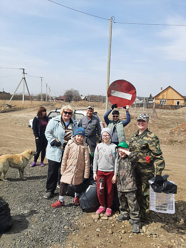 В майские праздники сотрудники Росприроднадзора очистили от мусора территорию в г.Братске и берег реки Ушаковки в г.Иркутске