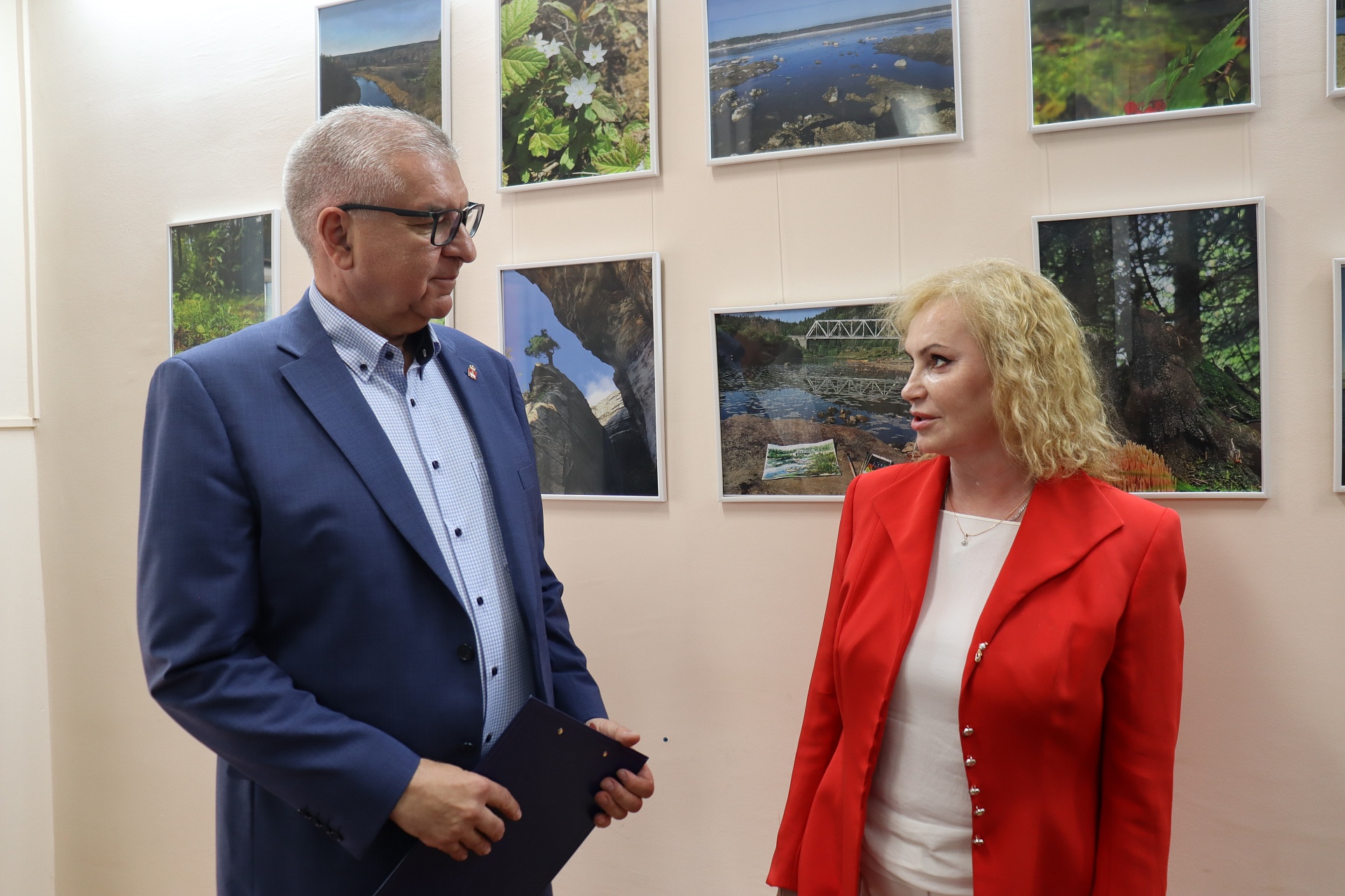 Сотрудники Западно-Уральского межрегионального управления Росприроднадзора приняли участие в выставке «Мир глазами инспектора»