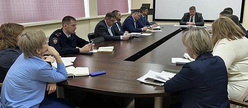 Вопросы организации приема жидких бытовых отходов в городе Барнауле обсудили в Администрации города при участии Южно-Сибирского межрегионального управления Росприроднадзора  