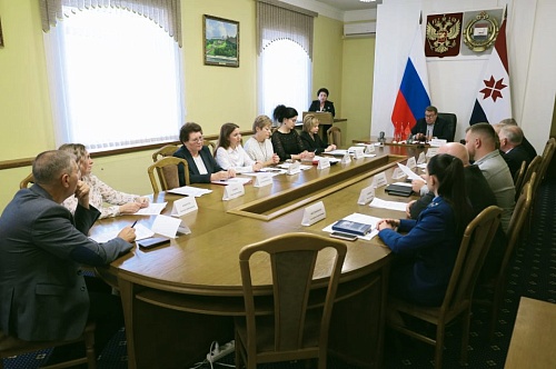 Работа инспекторов Росприроднадзора по мониторингу памятников Великой Отечественной войны получила высокую оценку Государственного собрания Республики Мордовия