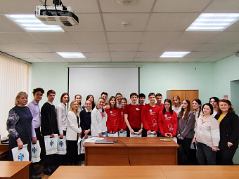 Сотрудники ФГБУ «ЦЛАТИ по СФО» провели экскурсию для школьников 8 классов