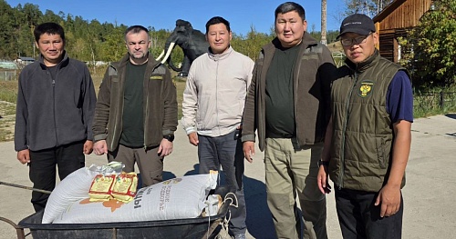 Сотрудники Управления Росприроднадзора по Республике Саха (Якутия) приняли участие в доброй акции ко Дню благотворительности